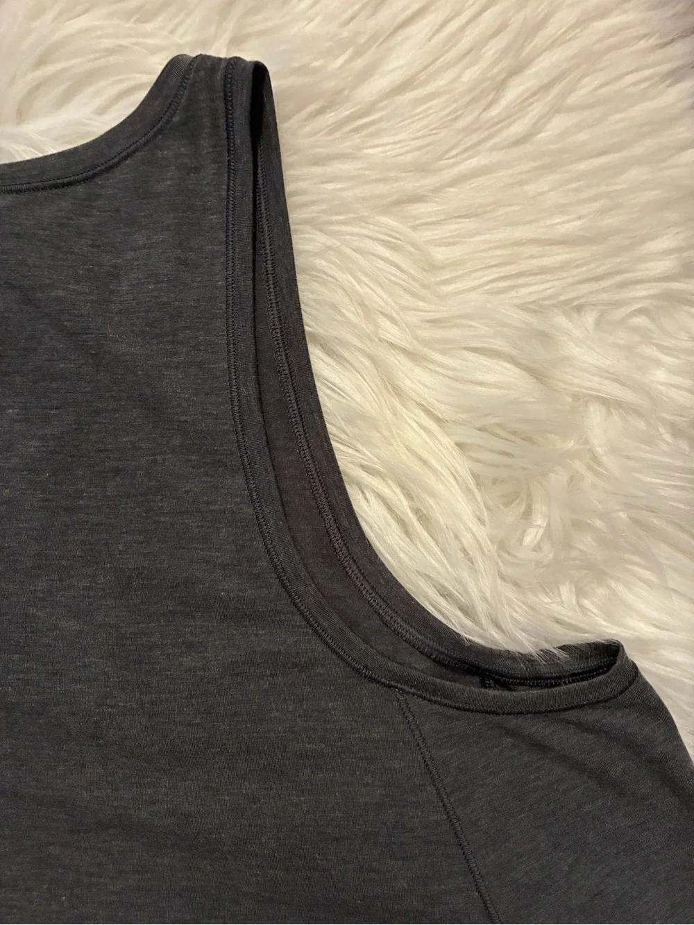 Lululemon Watch Me Flip Tank Heathered Black Gray Sz 8 Style #W1ASFS Layering
